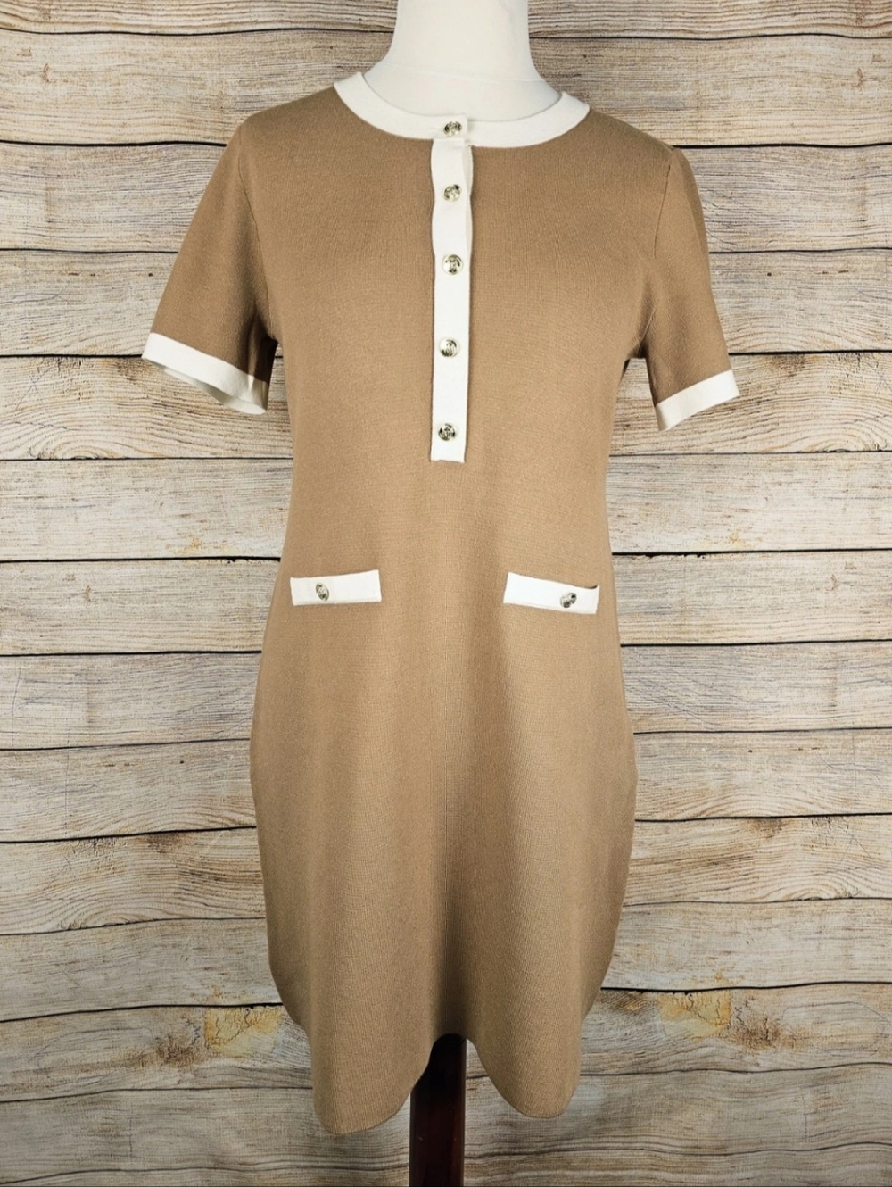 Talbots Classic Tan & Cream Button Detail Knit Dress Size Medium
